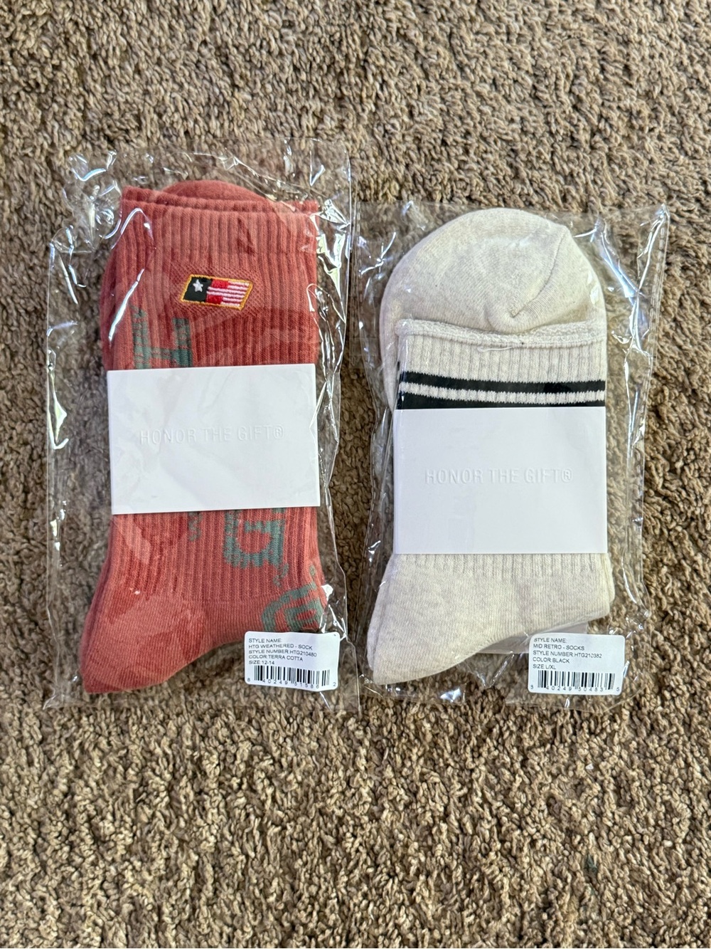 Honor The Gift Men’s Coral & Cream Crew Socks – 2-Pack